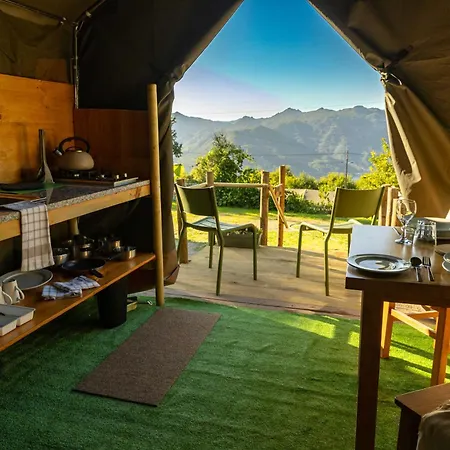 Luxury tent Safari Glamping Portugal Whale Ventosa (Braga)