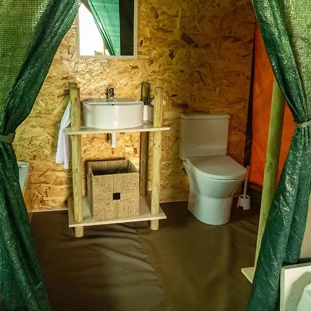 Safari Glamping Portugal Whale Lüks kamp alanı Ventosa (Braga)