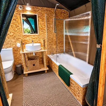 Safari Glamping Portugal Whale * Ventosa (Braga)