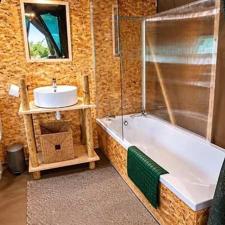 Safari Glamping Portugal Whale