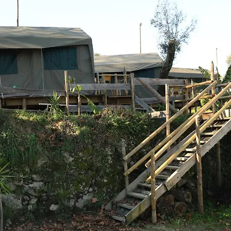 Safari Glamping Portugal Whale Lüks kamp alanı Ventosa (Braga)